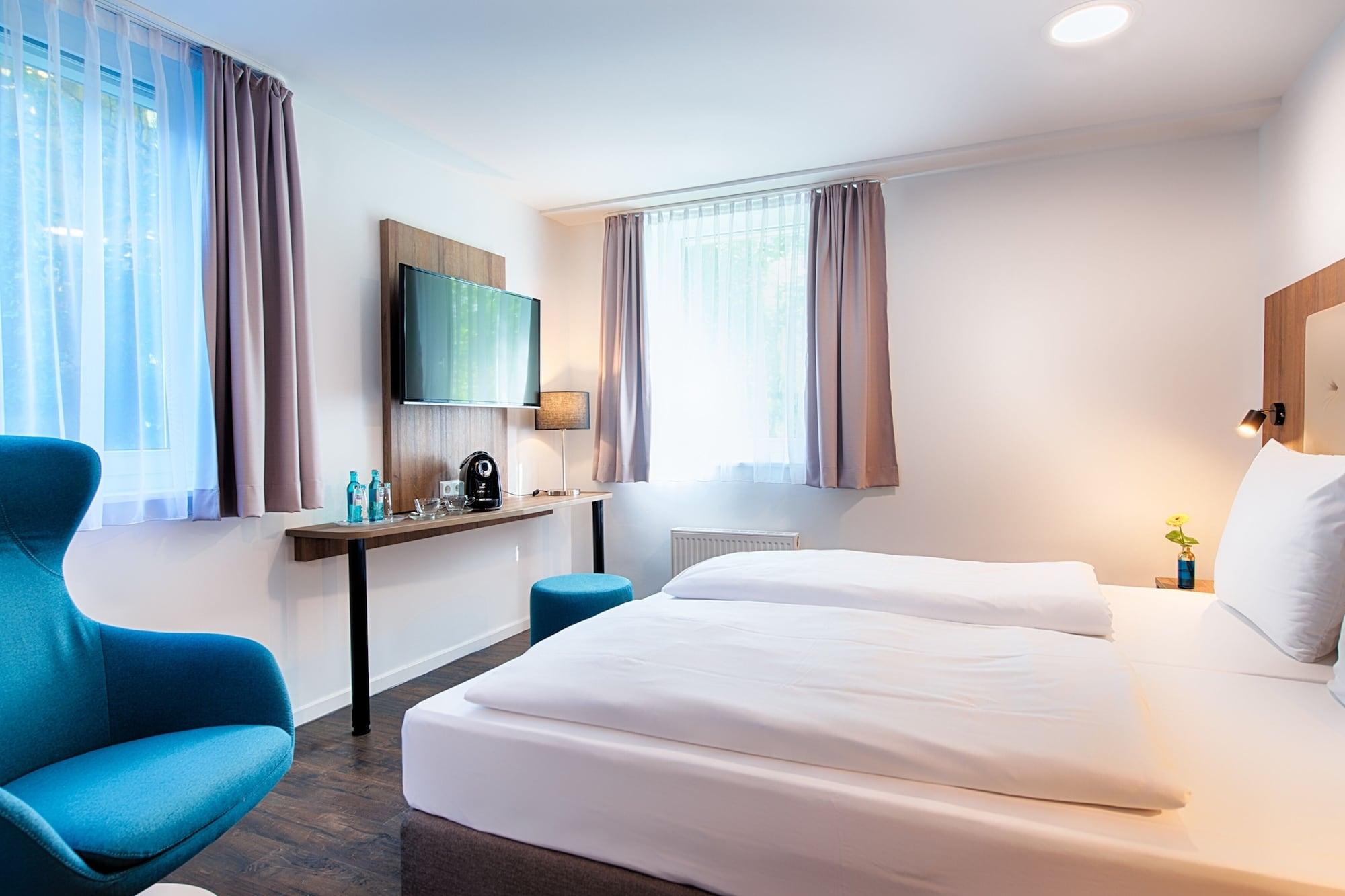 Hotel Achat Zuffenhausen 3*