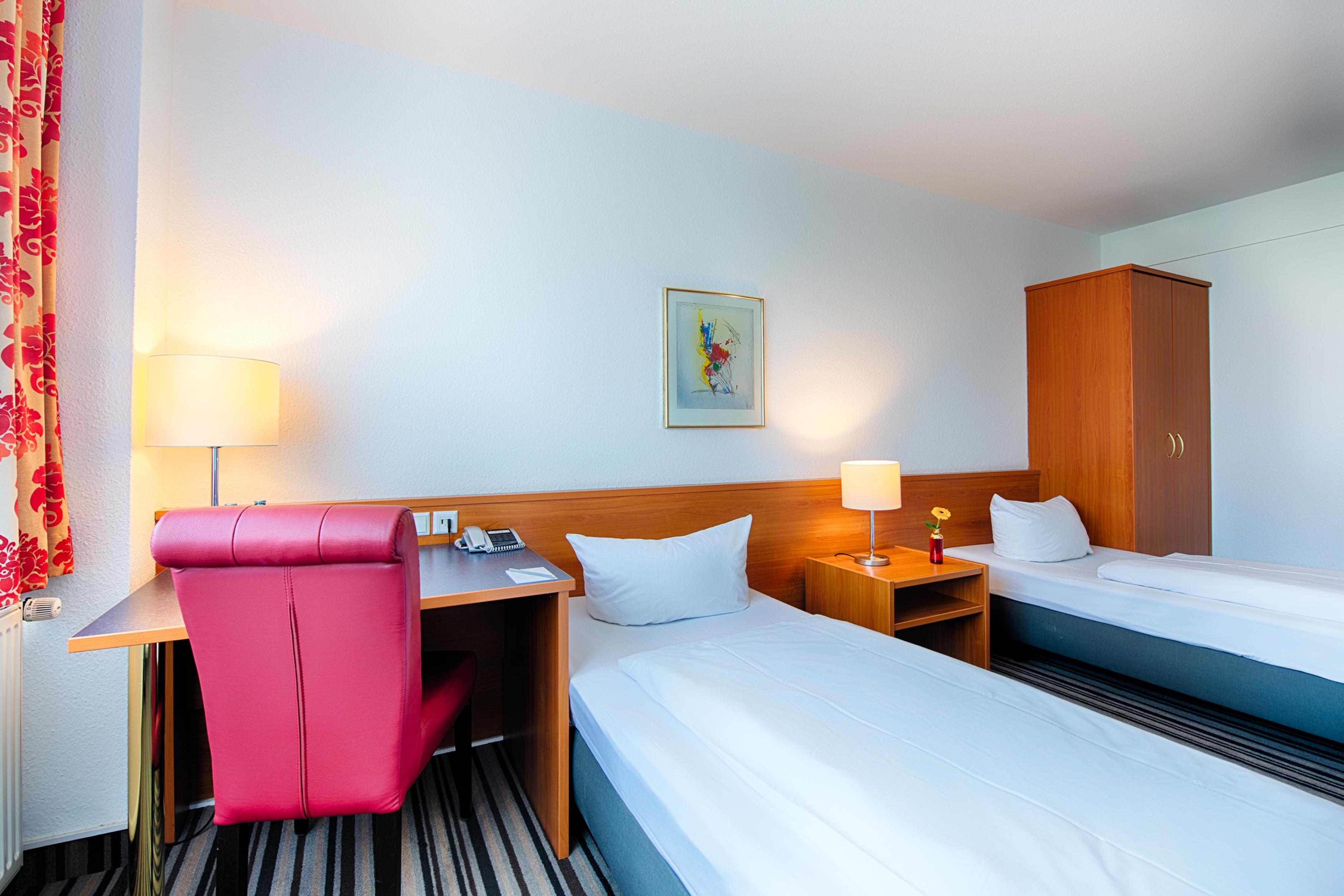 Achat Zuffenhausen 3* Stuttgart