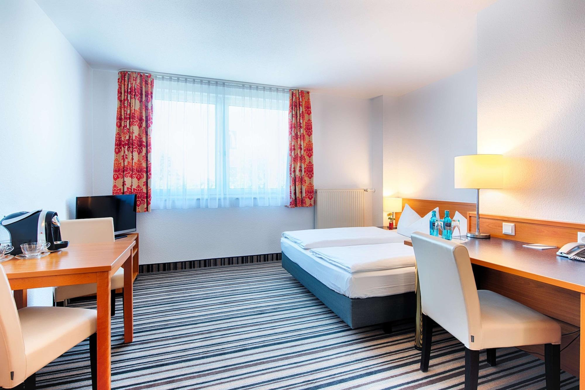 Achat Zuffenhausen Hotel 3*